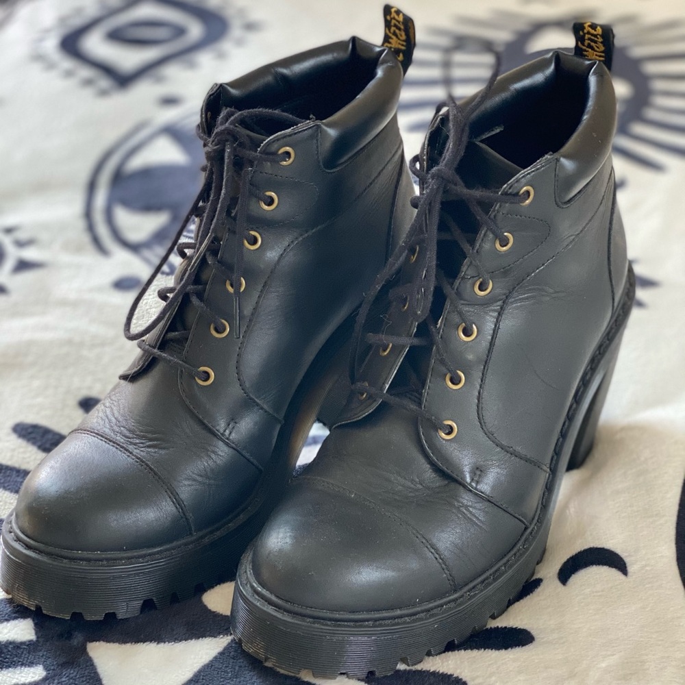 Dr. Marten Averil Heel Black US 8